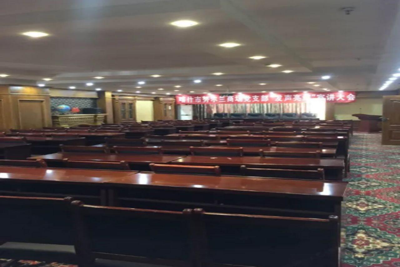 Nurlan Hotel Kachgar Extérieur photo